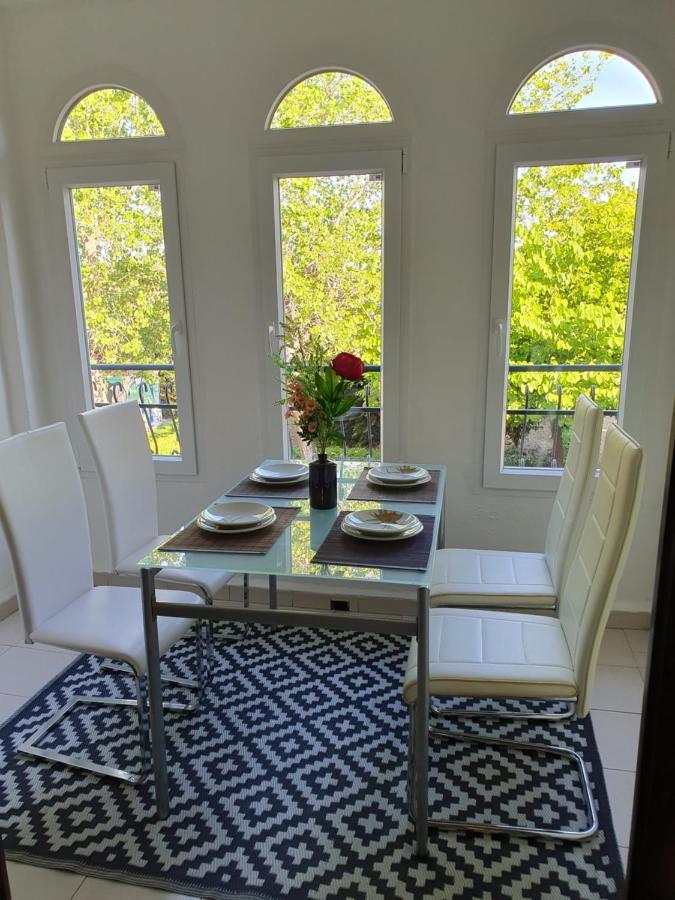 Apartment El.paraiso, *